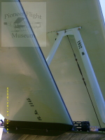 cabane/wing markings