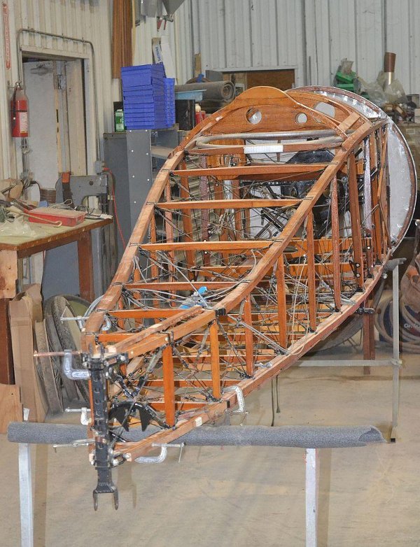 Thomas-Morse fuselage longeron curves