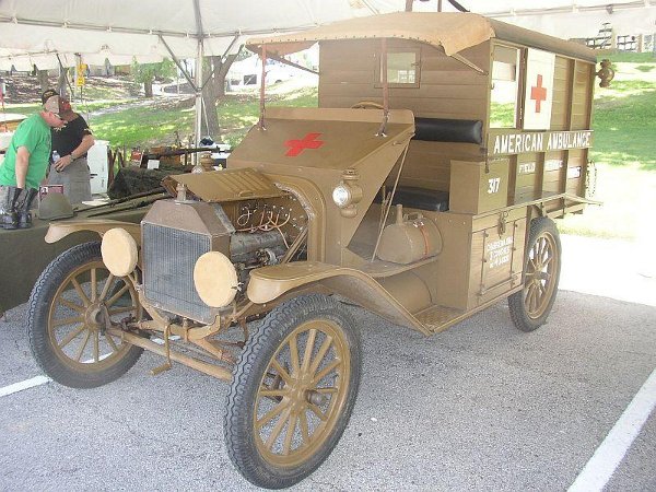 French Ambulance at USAA picnic